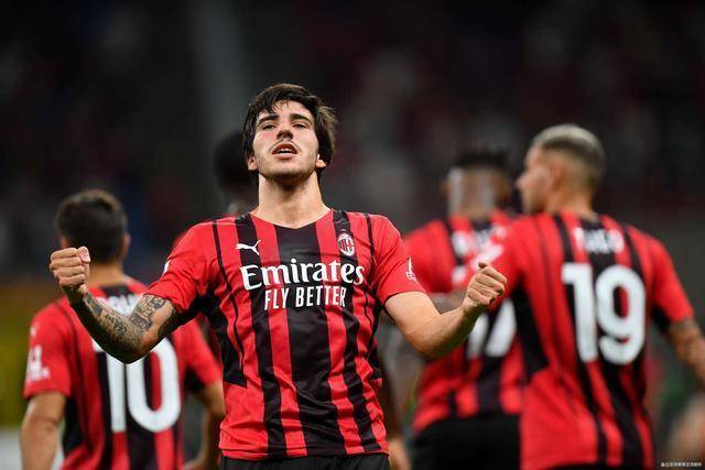 红军坐拥英超揭幕战大杀器!数据示2-1樱桃军团